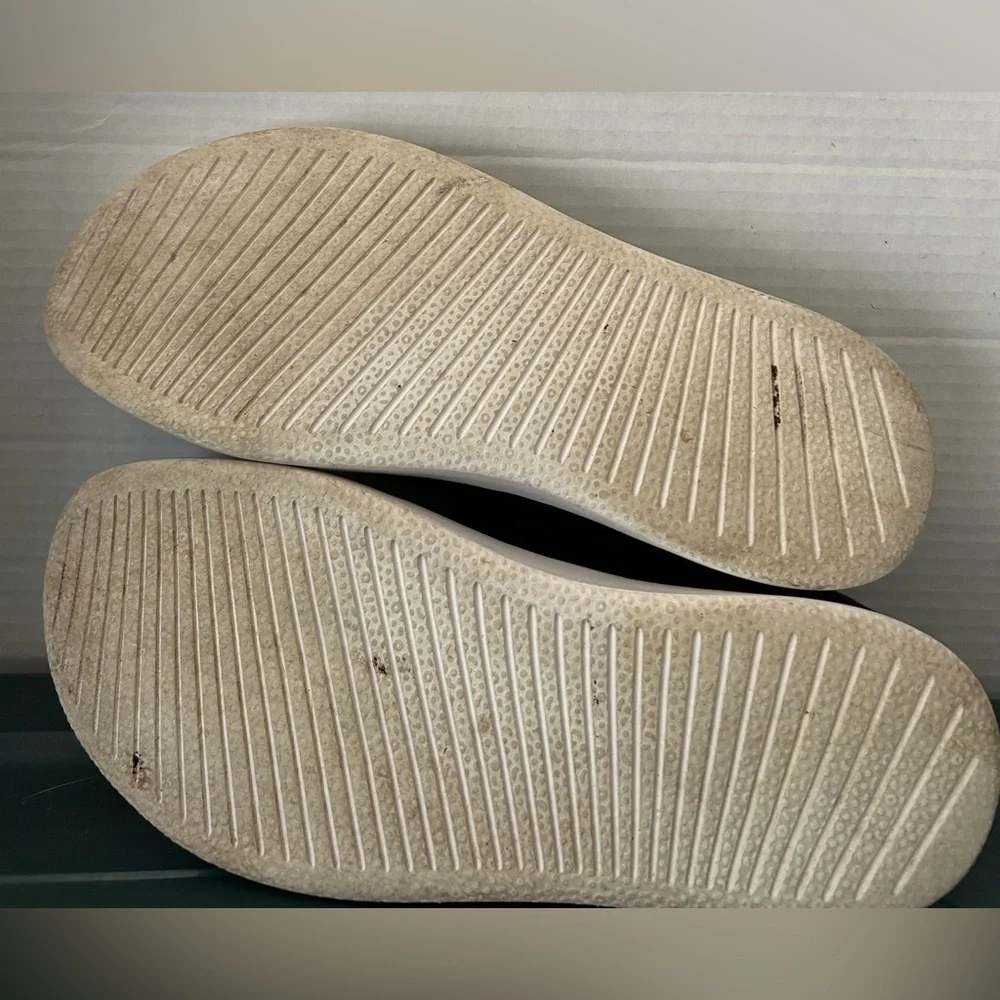 Allbirds Tree Skippers Black Sneakers Women’s 9 Mens EUC - Picture 9 of 10